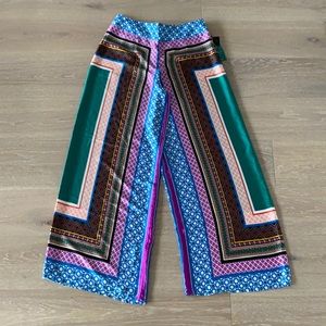 Forever 21 wide leg pants. Size Large.